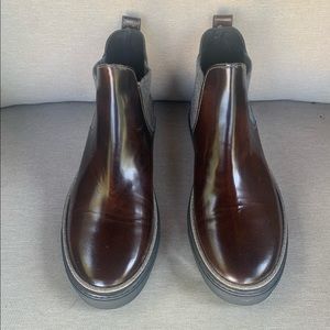 NEVER WORN!! Booties to be fashionable this fall!